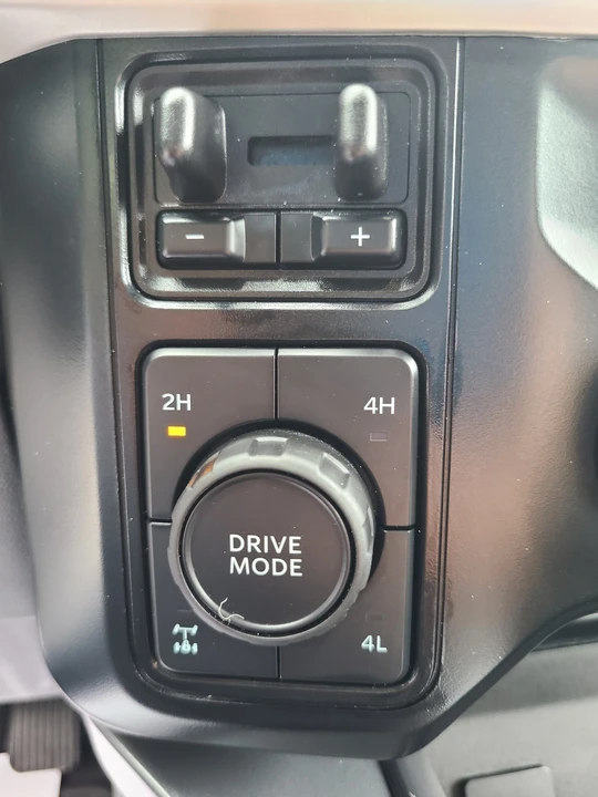 2024 Ford Super Duty 5th Gen - Image 21 of 21
