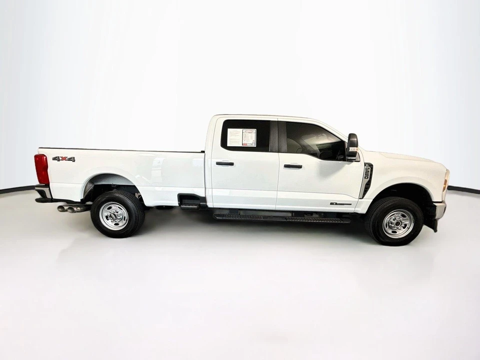 2024 Ford Super Duty 5th Gen - Image 7 of 31