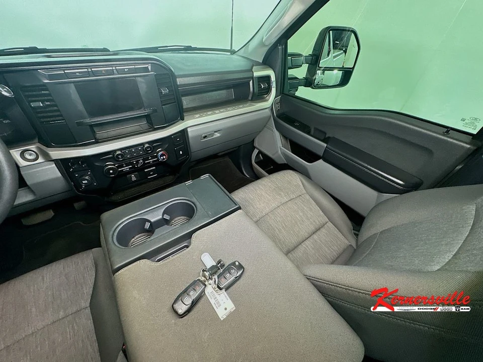 2024 Ford Super Duty 5th Gen - Image 11 of 21