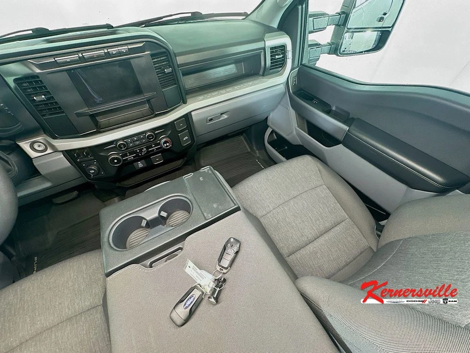 2024 Ford Super Duty 5th Gen - Image 11 of 21