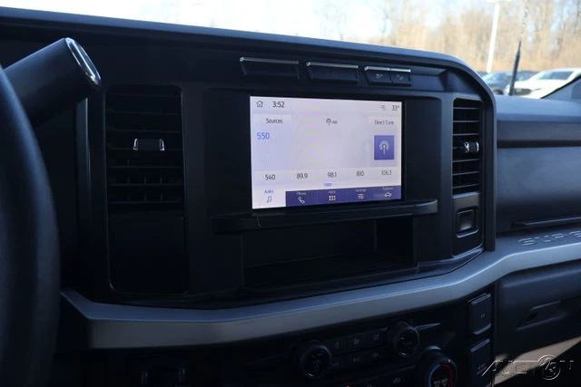 2024 Ford Super Duty 5th Gen - Image 10 of 12