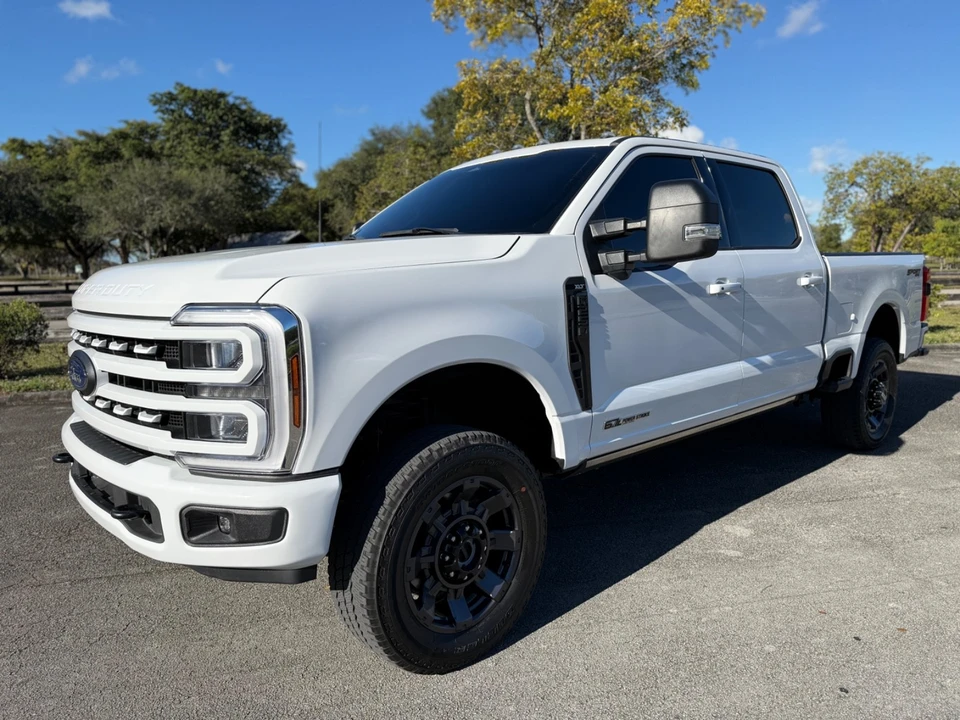 2024 Ford Super Duty 4th Gen - Image 15 of 21