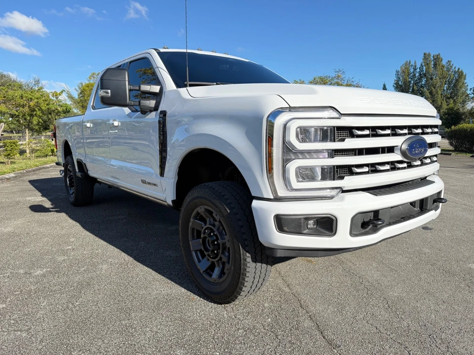 2024 Ford Super Duty 4th Gen - Image 2 of 21