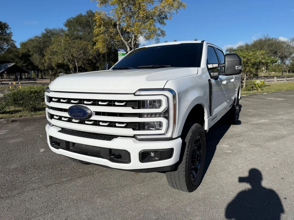 2024 Ford Super Duty 4th Gen - Image 16 of 21