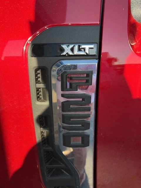 2024 Ford Super Duty 5th Gen - Image 8 of 12