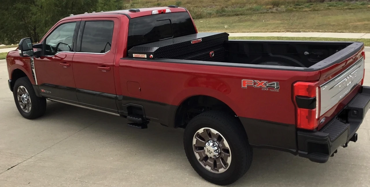 2024 Ford Super Duty 5th Gen - Image 4 of 21