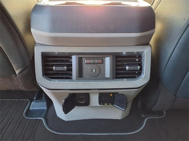 2024 Ford Super Duty 5th Gen - Image 14 of 21