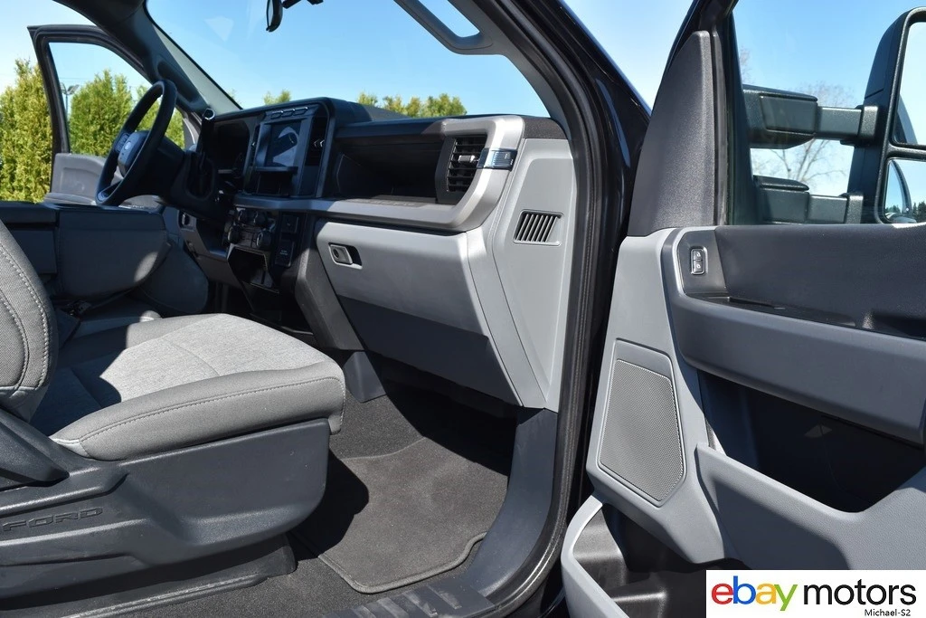 2024 Ford Super Duty 5th Gen - Image 17 of 21