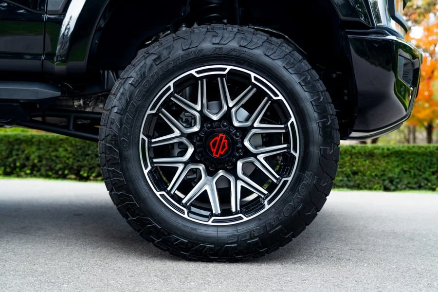 2024 Ford F-Series - Image 17 of 31