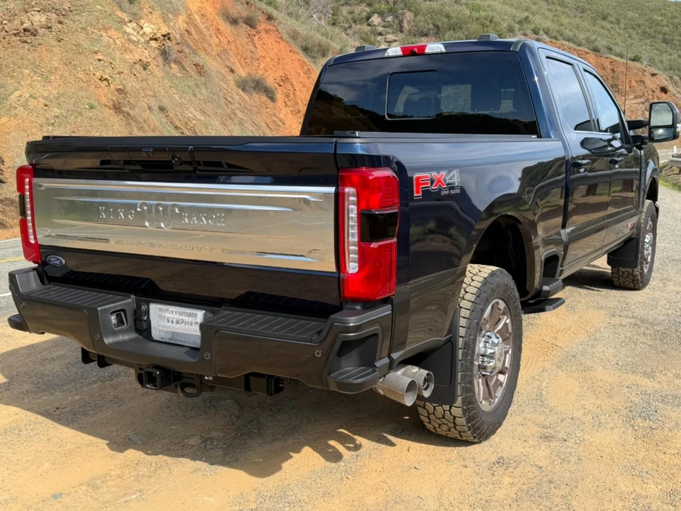 2024 Ford Super Duty 5th Gen - Image 9 of 21