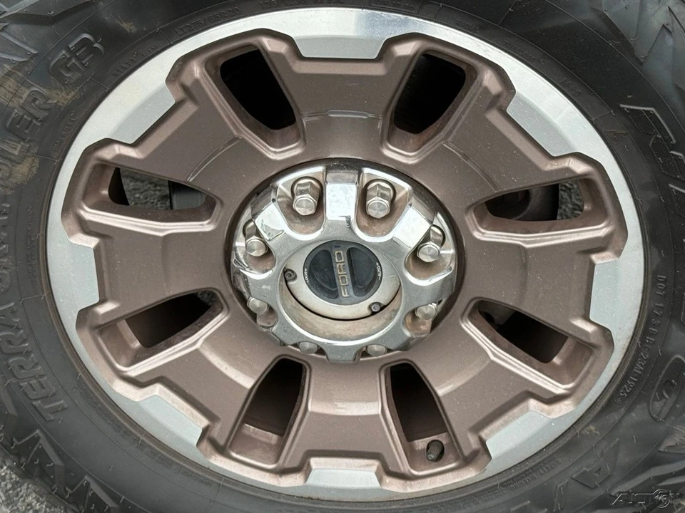 2024 Ford Super Duty 5th Gen - Image 9 of 12