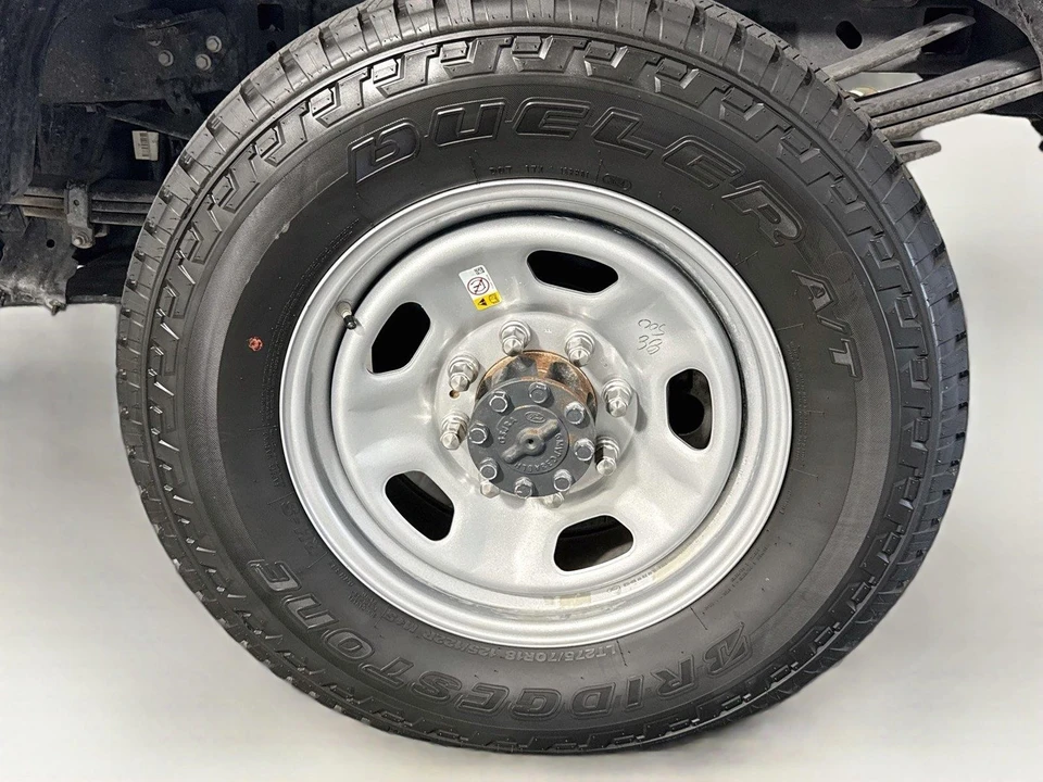 2024 Ford Super Duty 5th Gen - Image 29 of 31