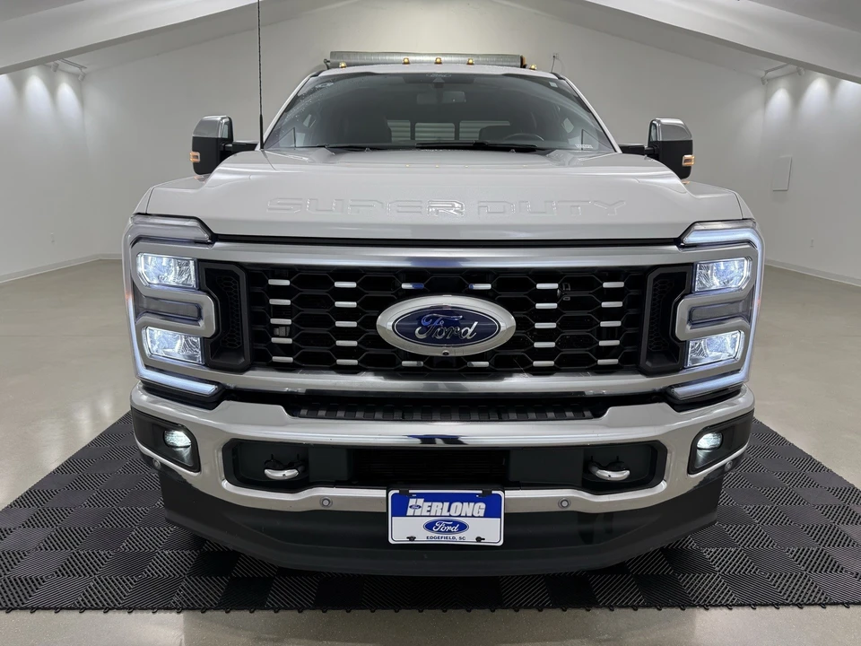 2024 Ford Super Duty 5th Gen - Image 2 of 12