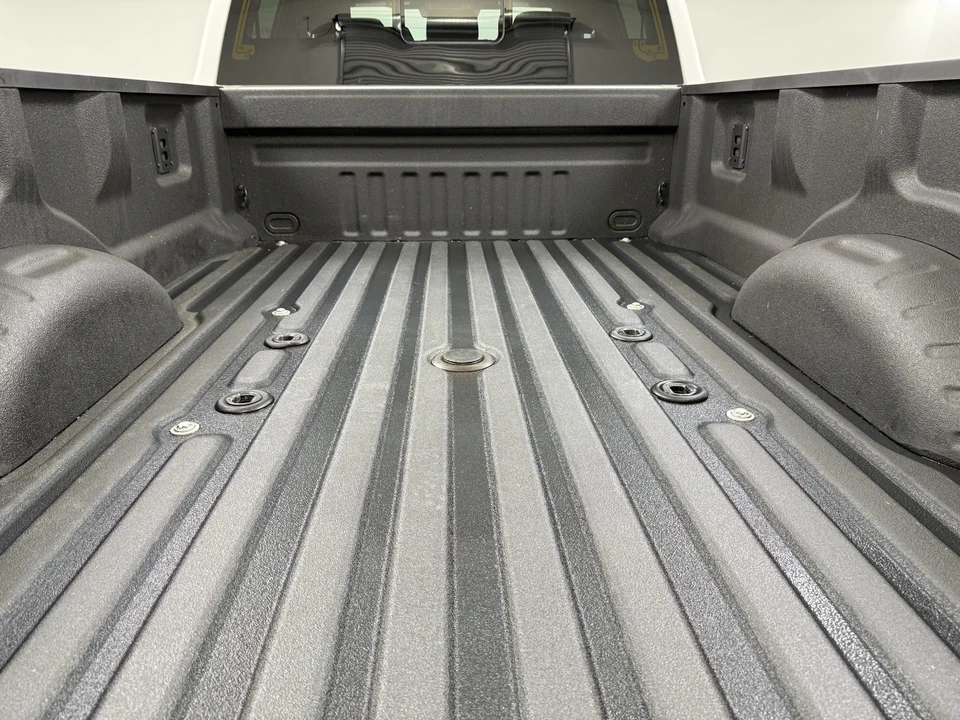 2024 Ford Super Duty 5th Gen - Image 11 of 12