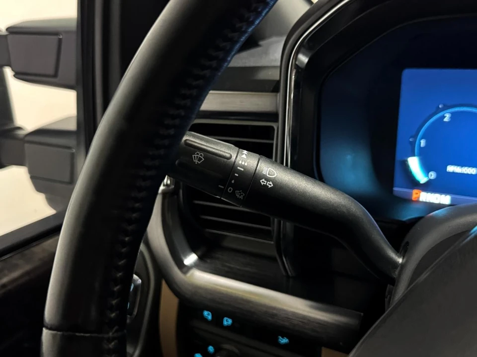 2024 Ford Super Duty 5th Gen - Image 24 of 31