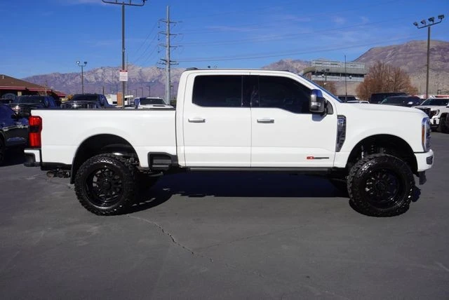 2024 Ford Super Duty 5th Gen - Image 16 of 21
