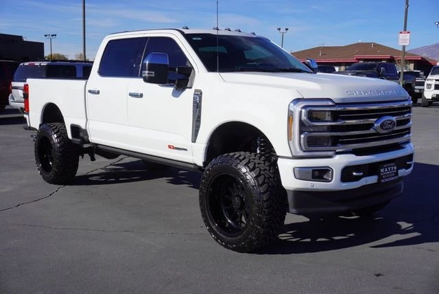 2024 Ford Super Duty 5th Gen - Image 17 of 21