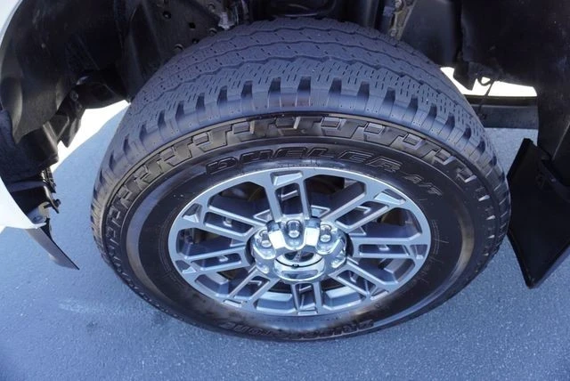 2024 Ford Super Duty 5th Gen - Image 19 of 21