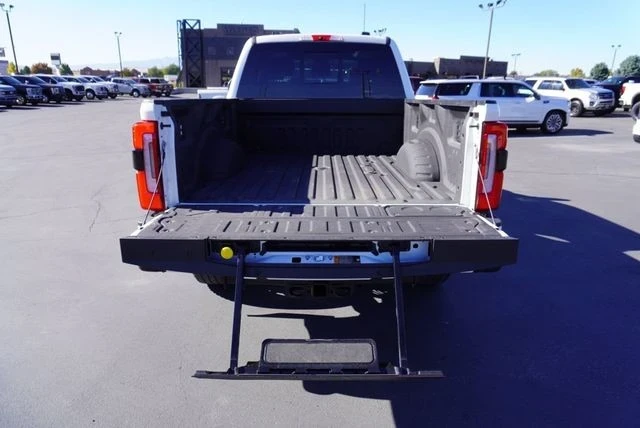 2024 Ford Super Duty 5th Gen - Image 11 of 21