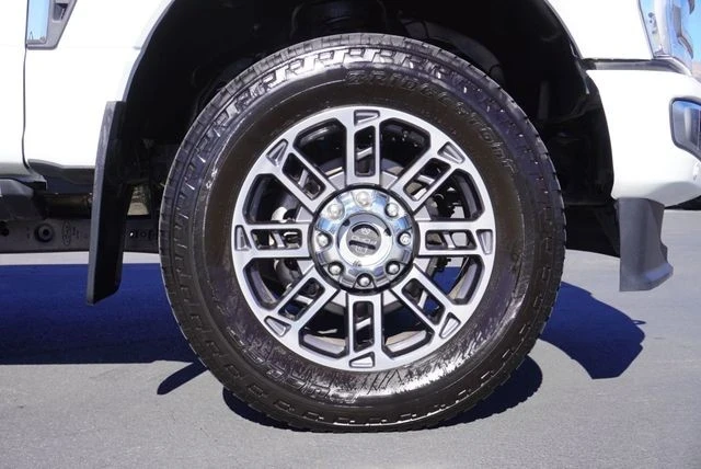 2024 Ford Super Duty 5th Gen - Image 18 of 21