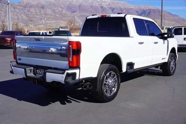 2024 Ford Super Duty 5th Gen - Image 14 of 21