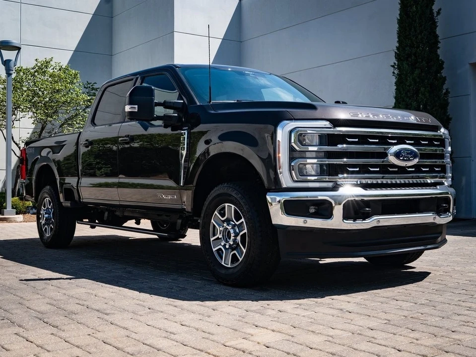 2024 Ford Super Duty 5th Gen - Image 12 of 21