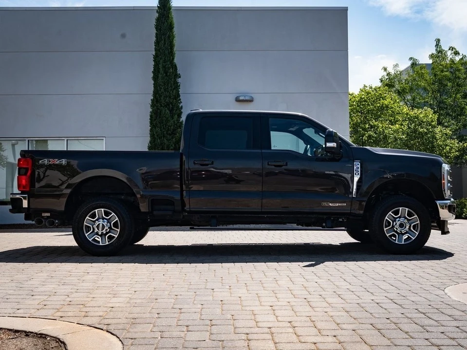 2024 Ford Super Duty 5th Gen - Image 11 of 21