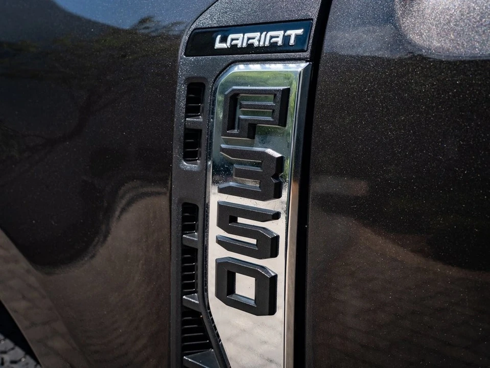 2024 Ford Super Duty 5th Gen - Image 9 of 21