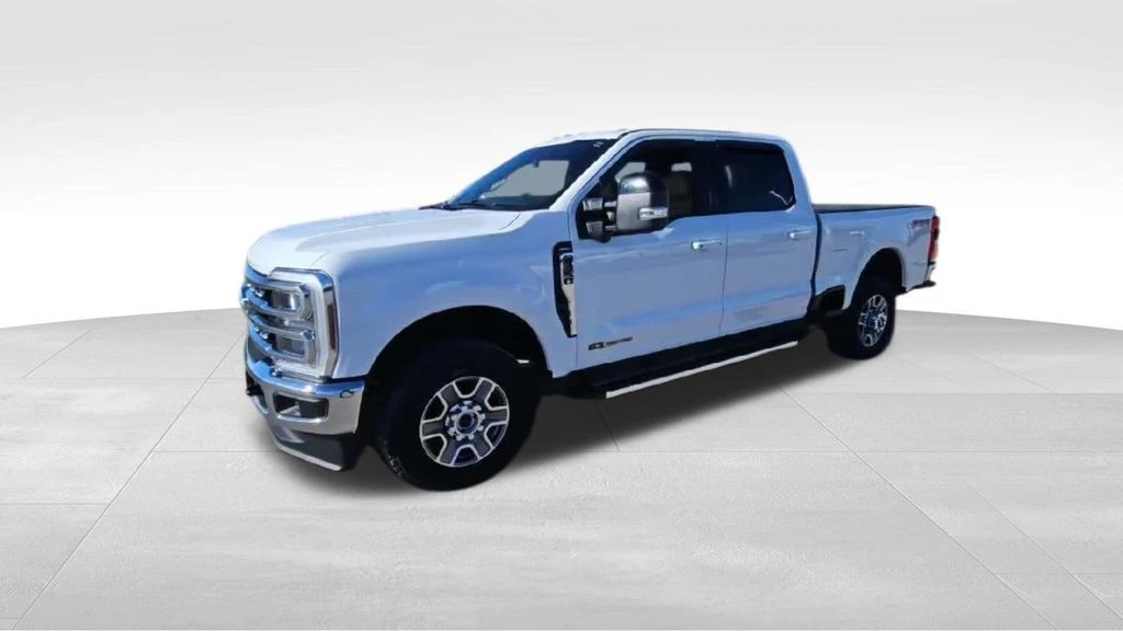 2024 Ford Super Duty 5th Gen - Image 4 of 12
