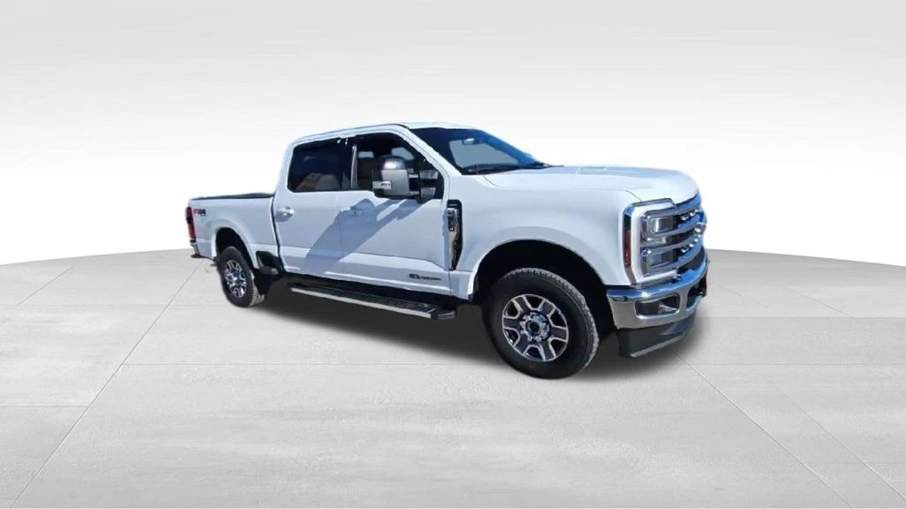 2024 Ford Super Duty 5th Gen - Image 2 of 12