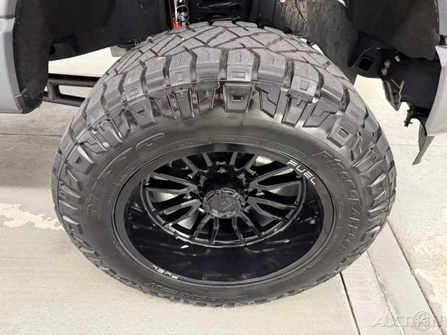 2024 Ford Super Duty 5th Gen - Image 4 of 12