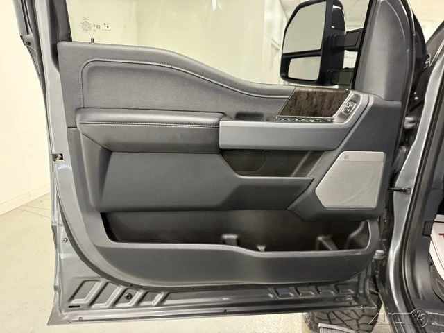 2024 Ford Super Duty 5th Gen - Image 12 of 12