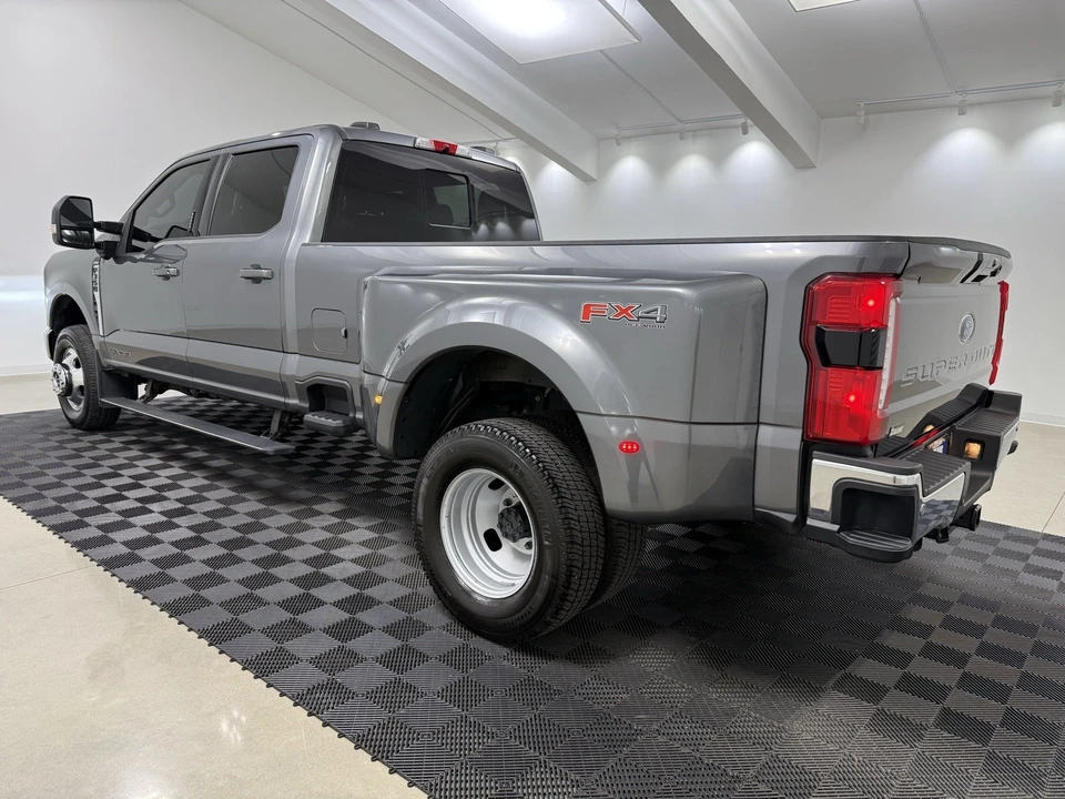 2024 Ford Super Duty 5th Gen - Image 4 of 12
