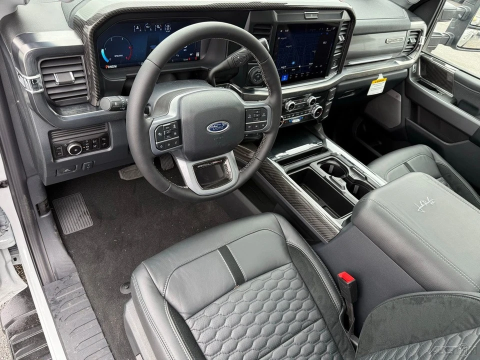 2024 Ford Super Duty 5th Gen - Image 10 of 12