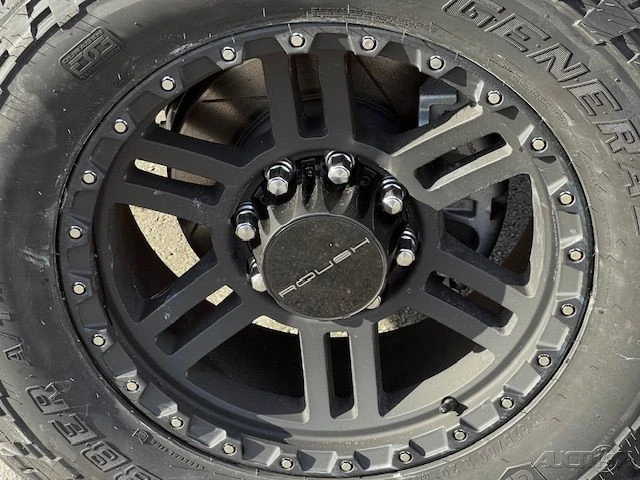 2024 Ford Super Duty 5th Gen - Image 9 of 12