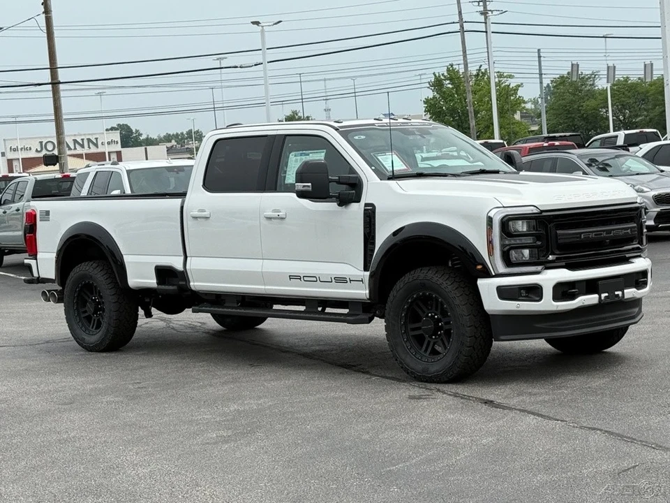 2024 Ford Super Duty 5th Gen - Image 7 of 12