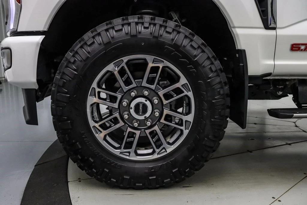 2024 Ford Super Duty 5th Gen - Image 13 of 21