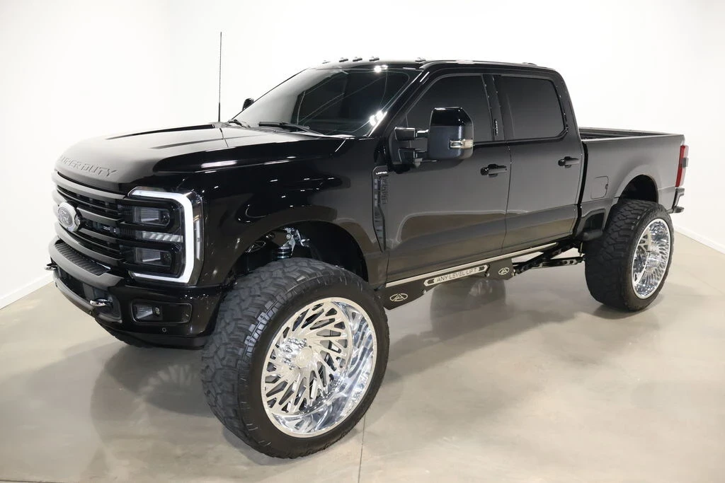 2024 Ford Super Duty 5th Gen - Image 12 of 21