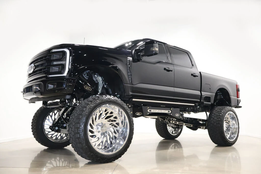 2024 Ford Super Duty 5th Gen - Image 3 of 21