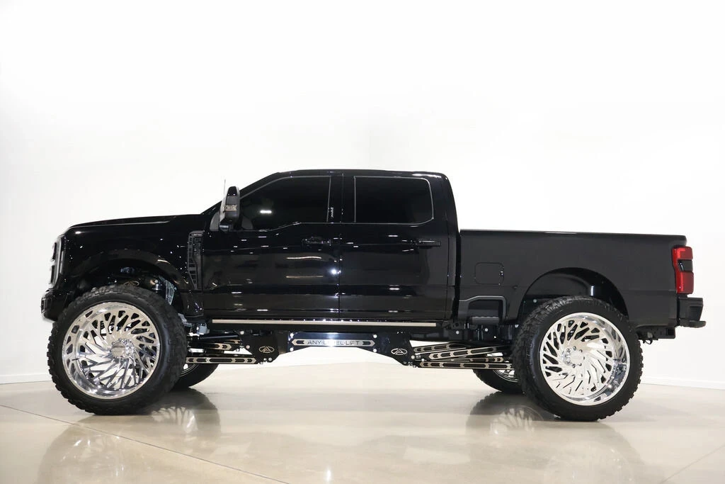 2024 Ford Super Duty 5th Gen - Image 13 of 21