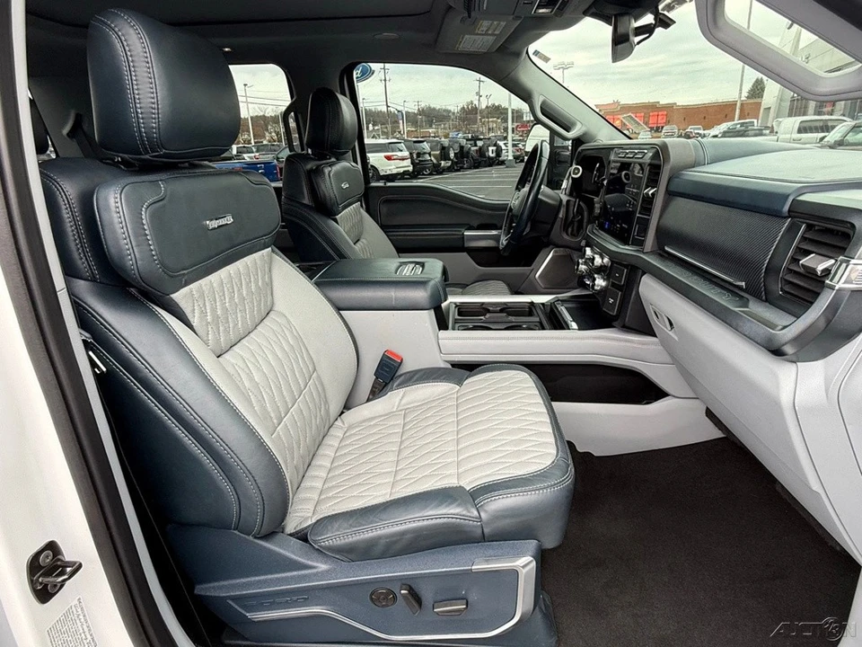 2024 Ford Super Duty 5th Gen - Image 19 of 21