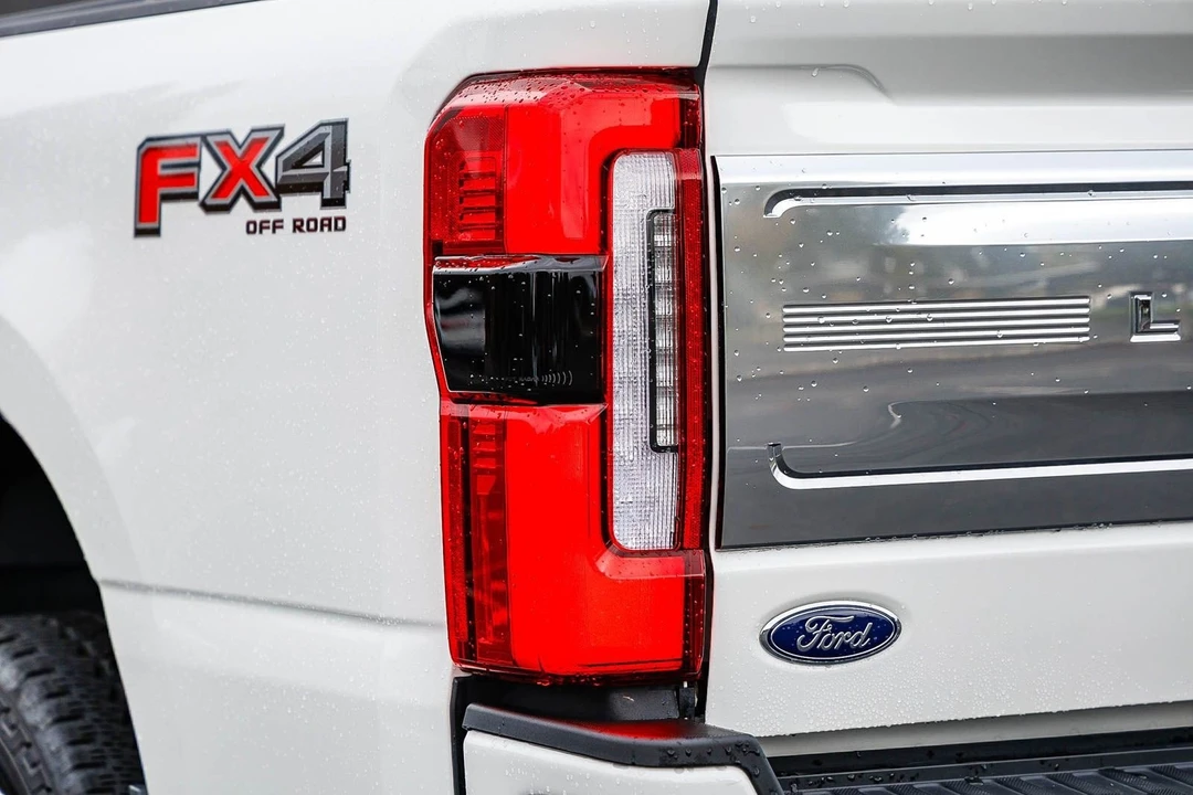 2024 Ford Super Duty 5th Gen - Image 8 of 12