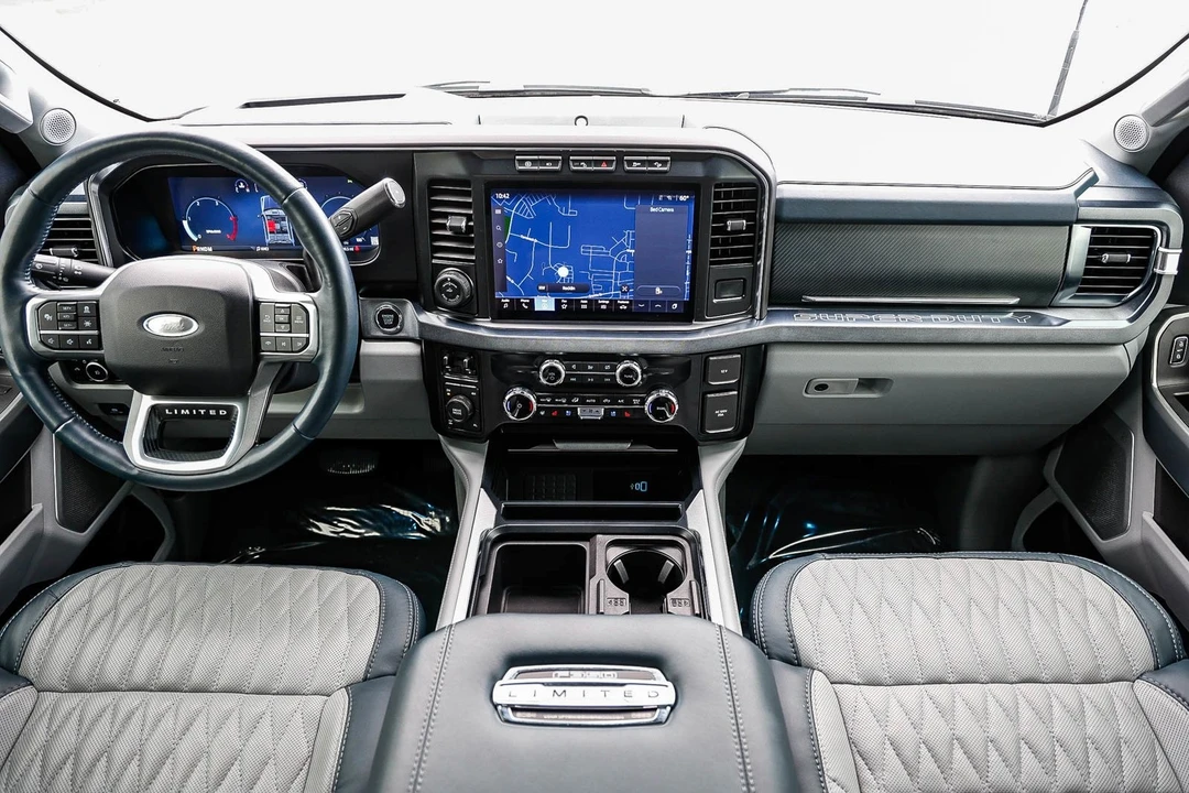 2024 Ford Super Duty 5th Gen - Image 10 of 12