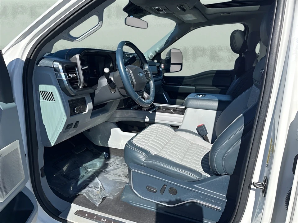 2024 Ford Super Duty 5th Gen - Image 9 of 12