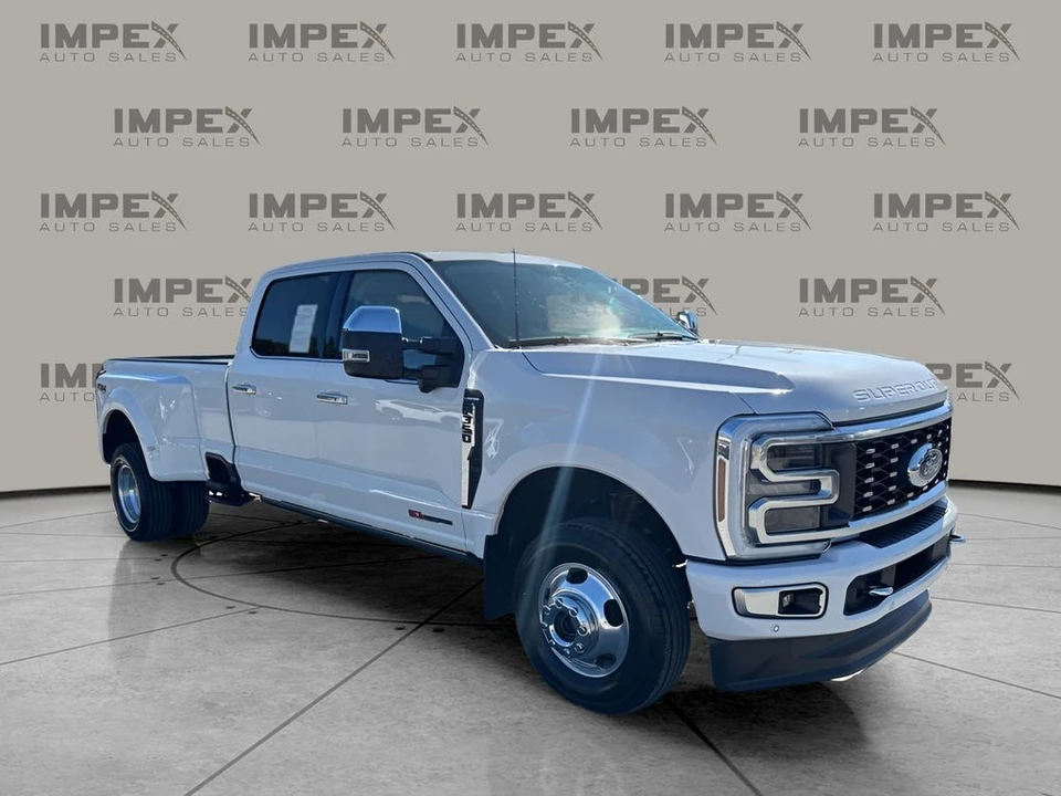 2024 Ford Super Duty 5th Gen - Image 7 of 12