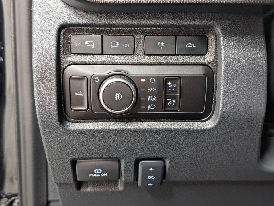 2024 Ford Super Duty 5th Gen - Image 15 of 31