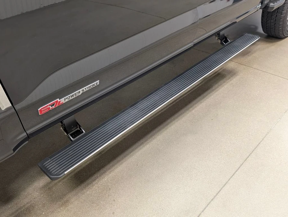 2024 Ford Super Duty 5th Gen - Image 25 of 31