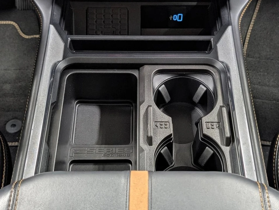2024 Ford Super Duty 5th Gen - Image 10 of 31