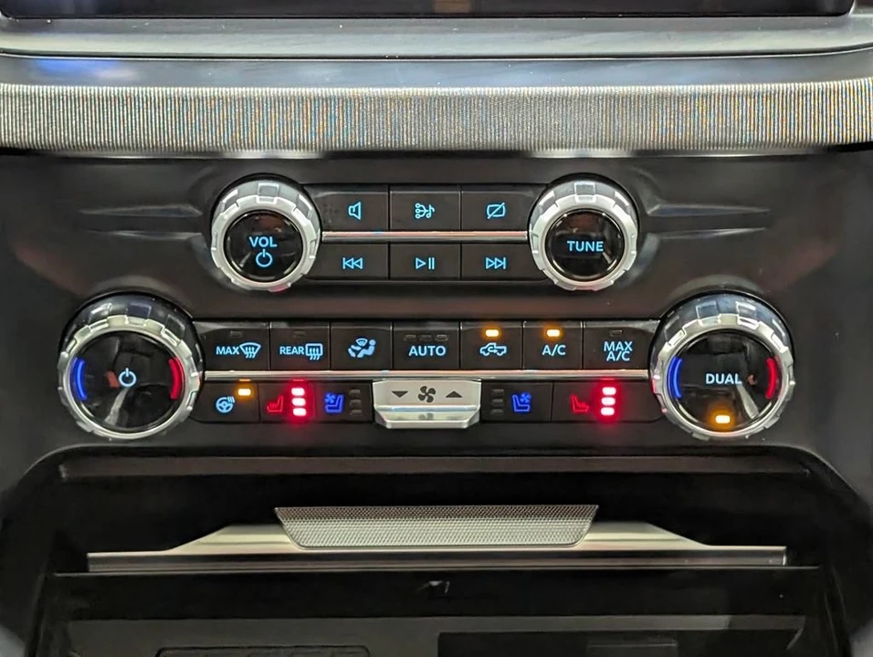 2024 Ford Super Duty 5th Gen - Image 6 of 31
