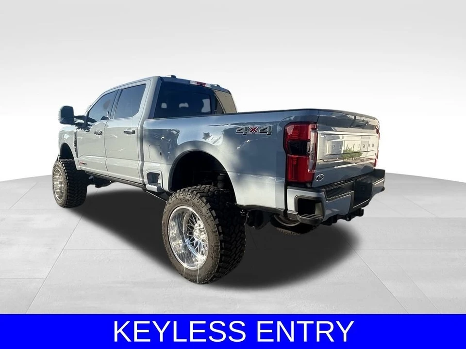 2024 Ford Super Duty 5th Gen - Image 7 of 12